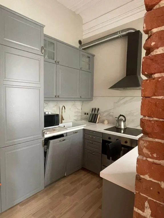 Современная двухуровневая квартира в самом центре города