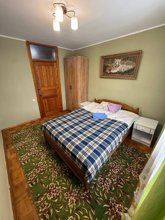 Трёхкомнатная квартира на 1 этаже в коттедже