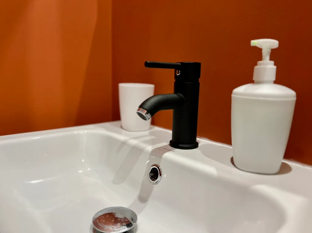 Трехместная студия около ЖД Вокзала