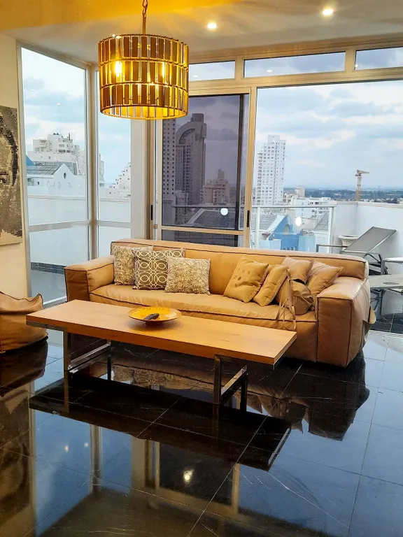 Мини пентхаус на берегу моря