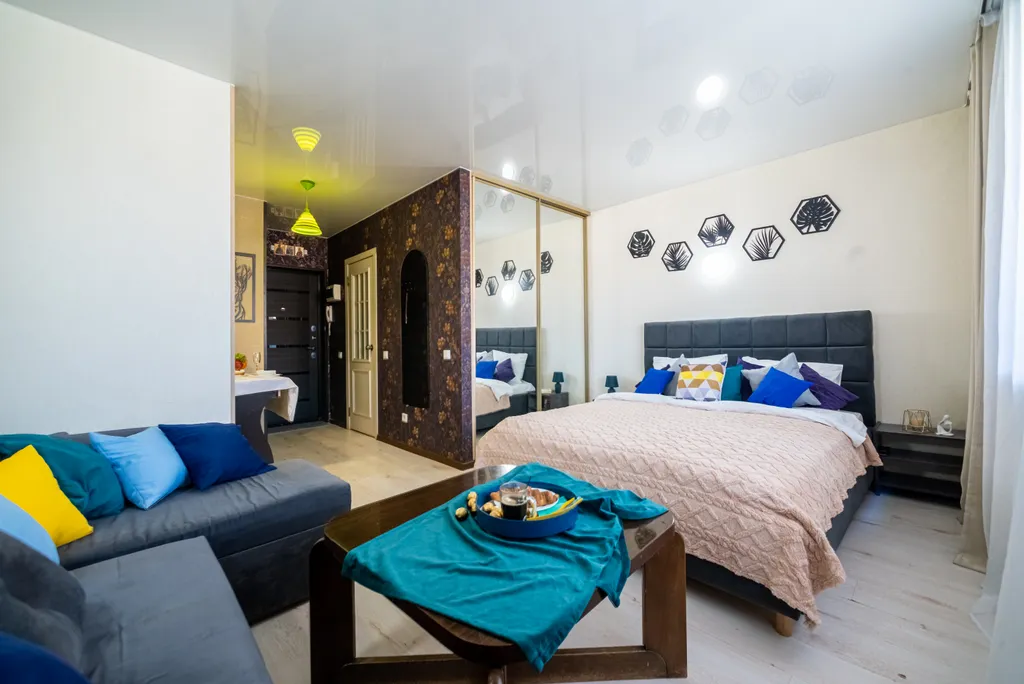 Квартира Светлая студия с видом на тихий зелёный двор — аренда посуточно в Дядьково