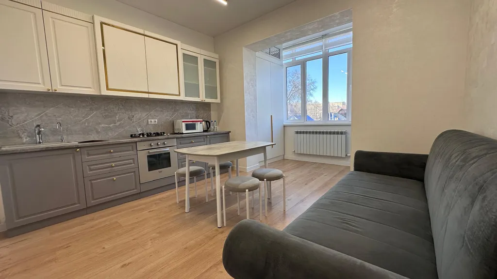 Уютная 1-комнатная квартира в новом доме