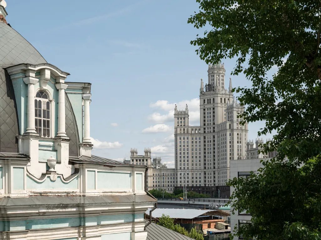 Квартира Квартира с видом на набержную и котельническую высотку — Москва