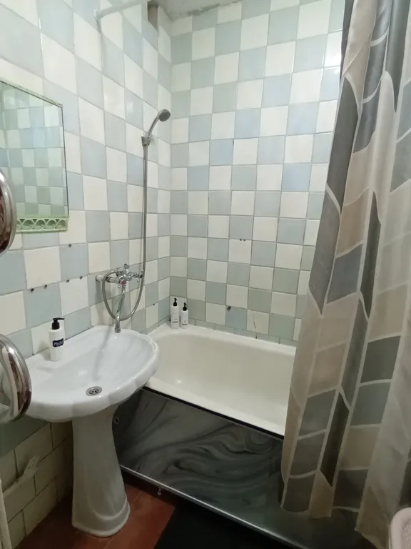 Трехкомнатная просторная квартира(7 гостей 5 спальных мест)