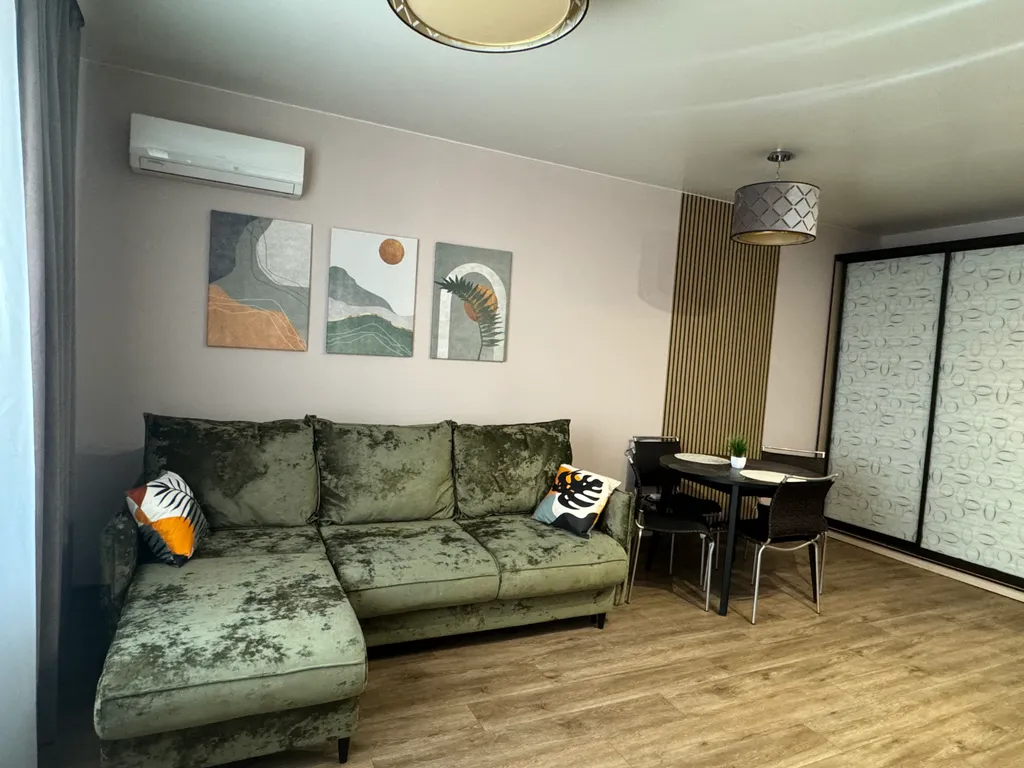 Комфортная квартира с кондиционером в самом центре