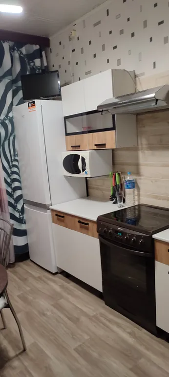 Уютная квартира с видом на горы и озеро — аренда посуточно в Кировск