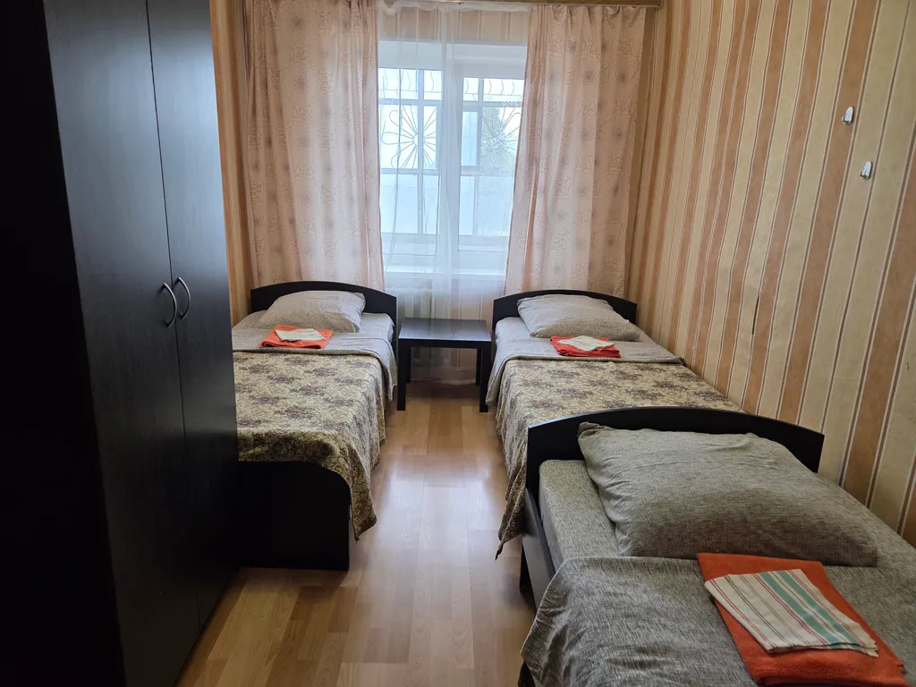 4-комнатная Квартира