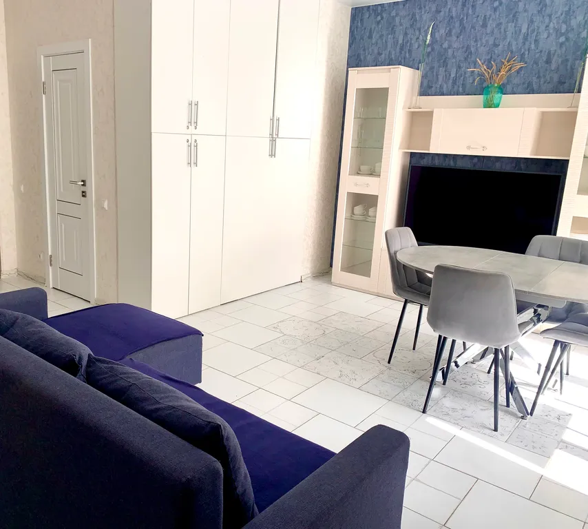 Уютный светлый дом с видом на море