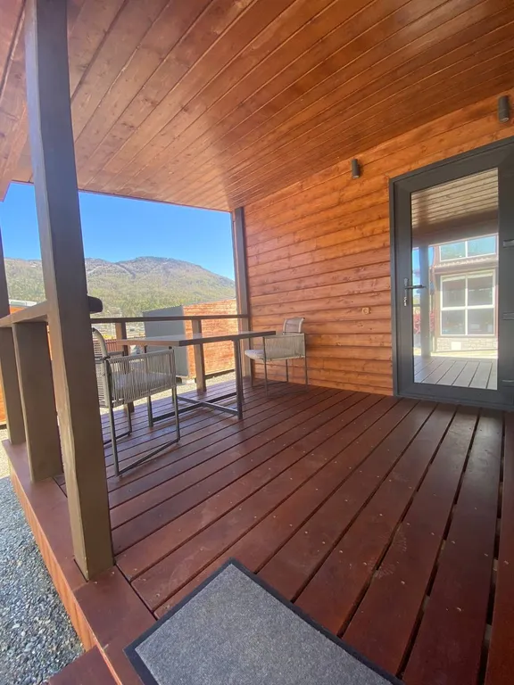 Дом с видом на горы