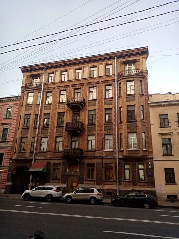 Квартира Квартира Современная студия у метро Василеостровская — Санкт-Петербург