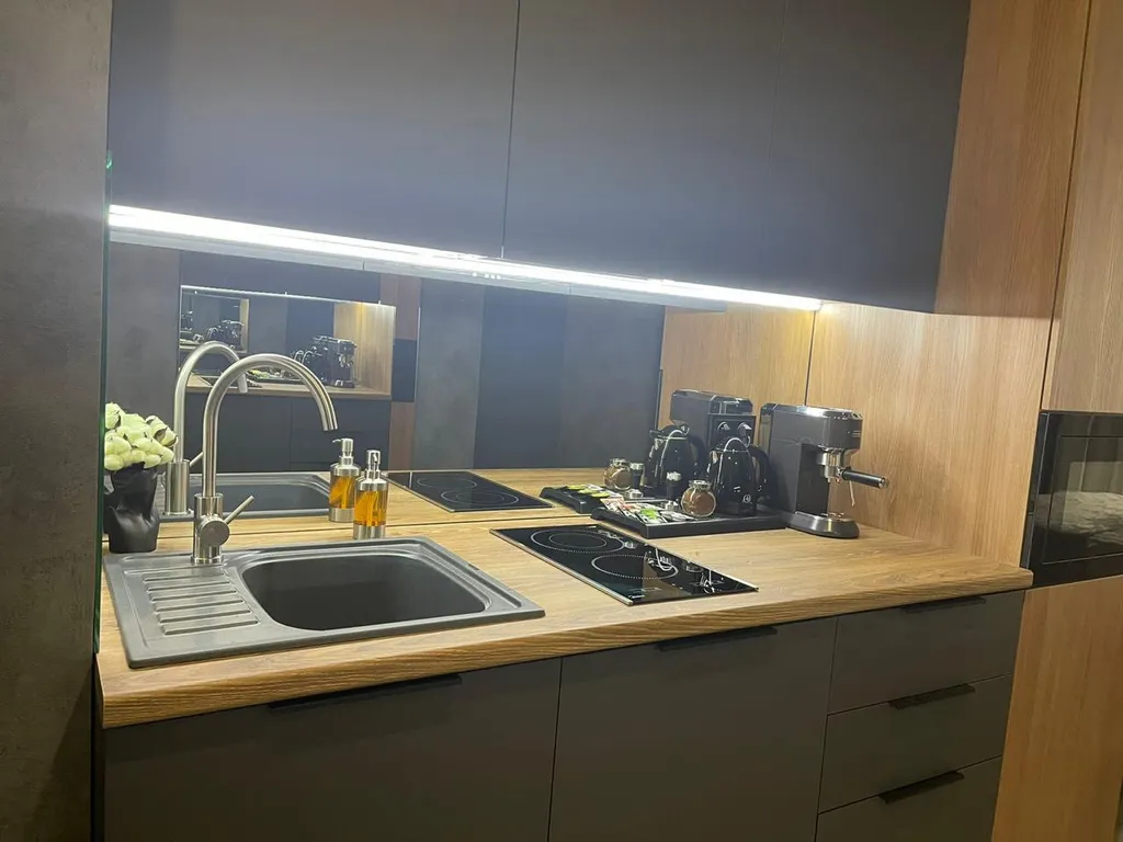 Стильный апартамент Черный Жемчуг Делюкс в центре Краснодара