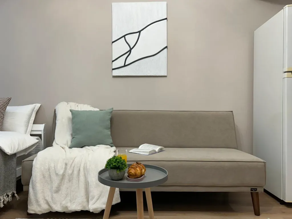 Нежная и уютная студия Кашемир в сердце города