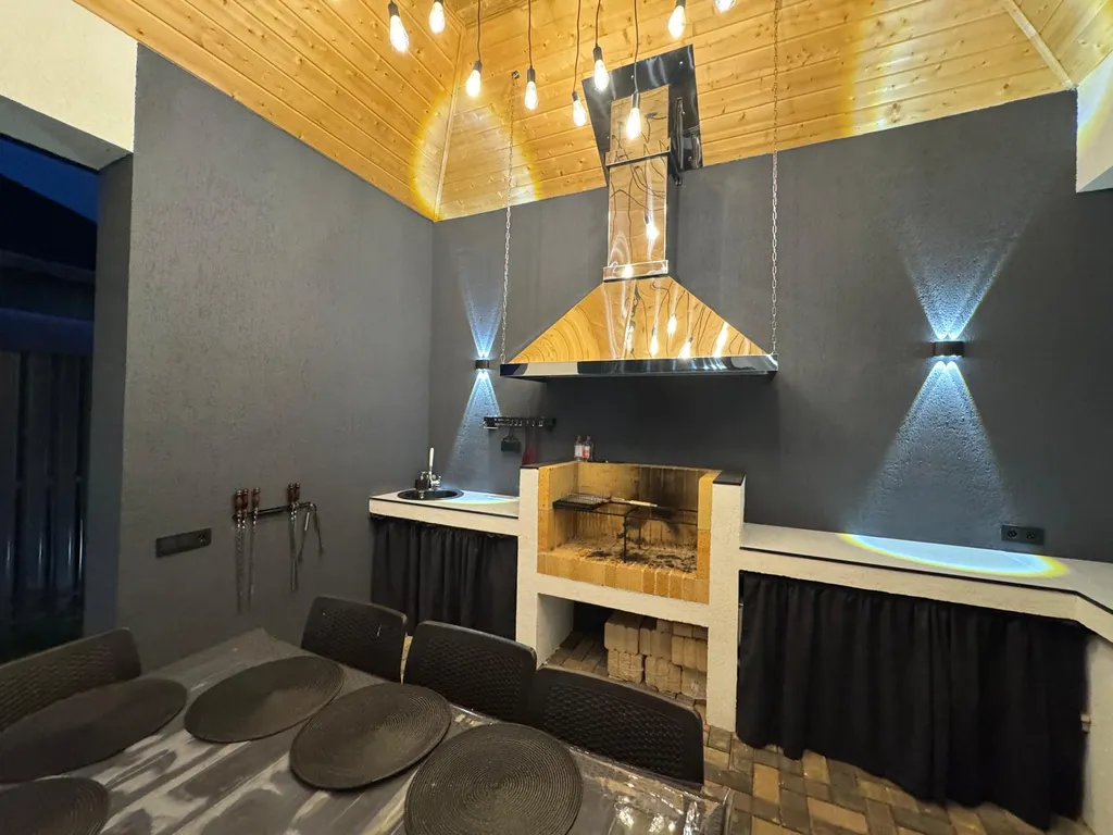 Загородная вилла в лесу