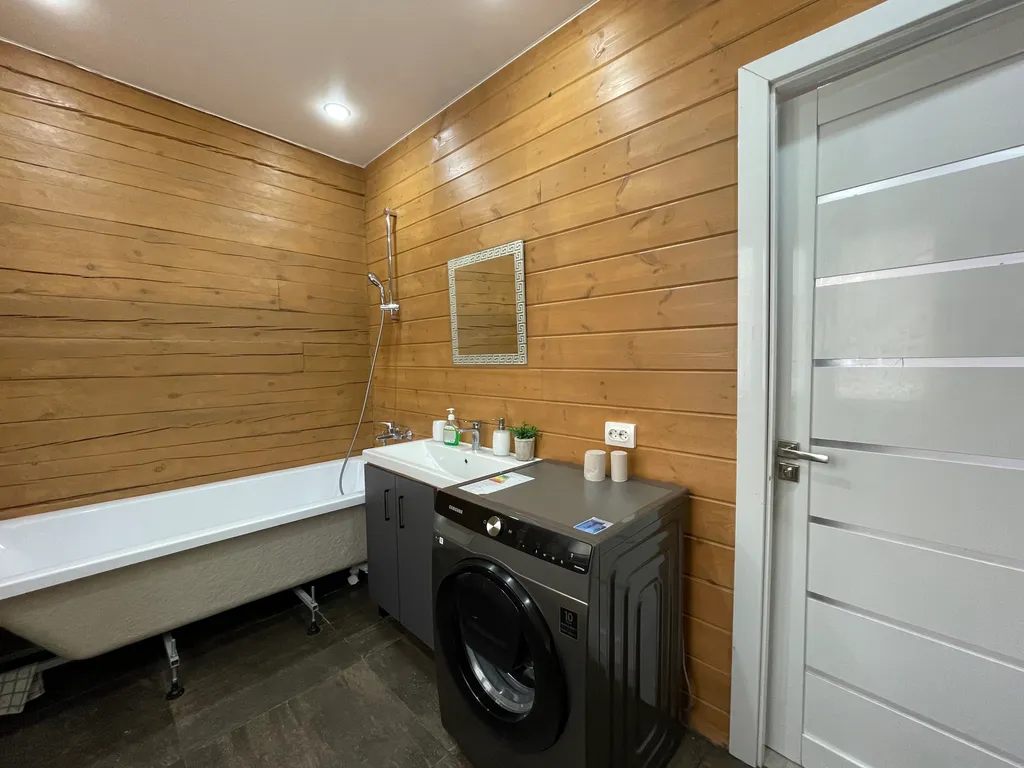 Загородный коттедж в лесном массиве