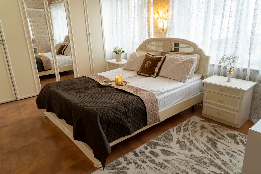 Апартаменты напротив Кремля