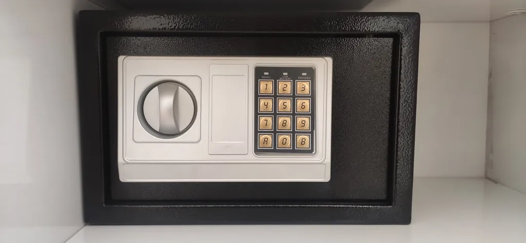 Апартамент-студио в Орби-сити с прямым видом на море