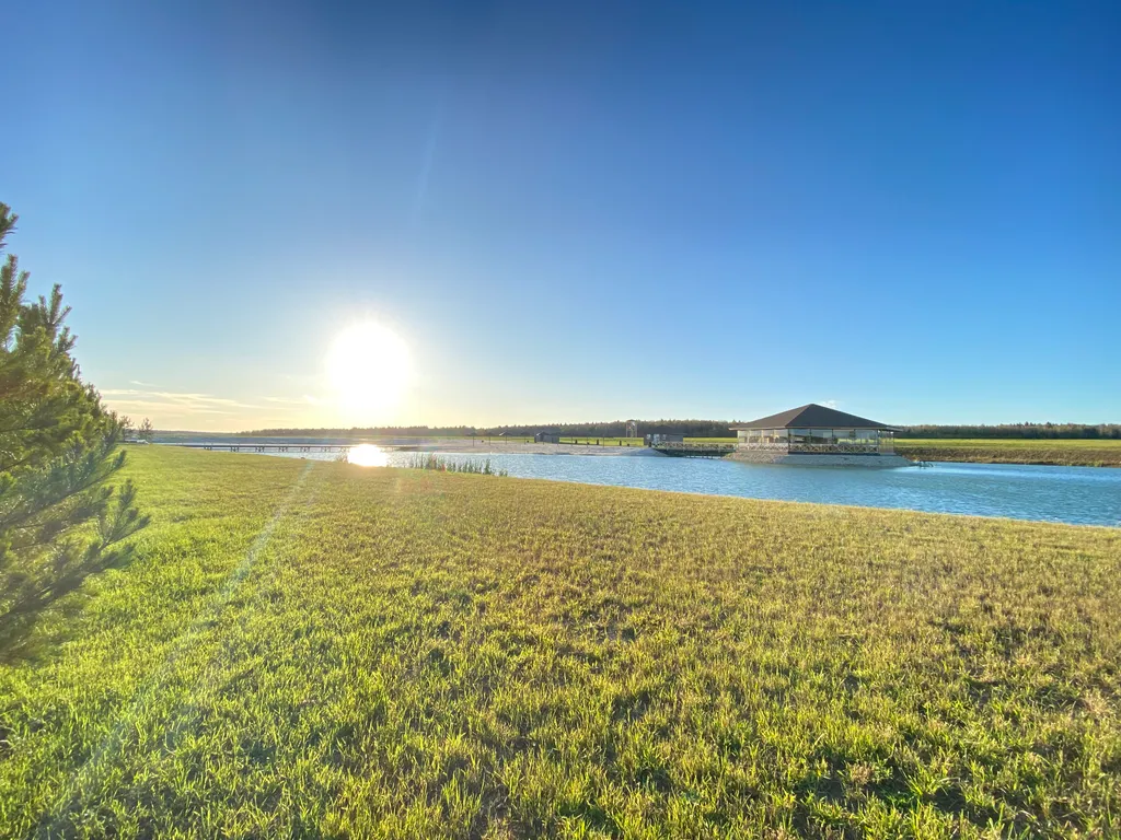 Коттедж Дом с баней и Сибирским чаном у леса и озера — Семеновское