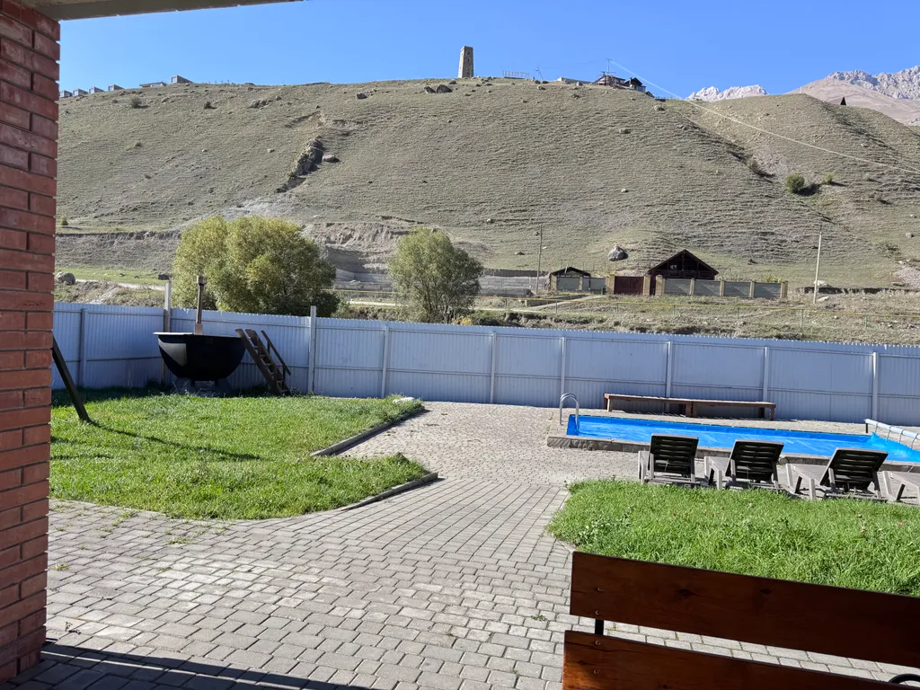 Уютный дом с видом на горы и тёплым бассейм fiagdonrelax