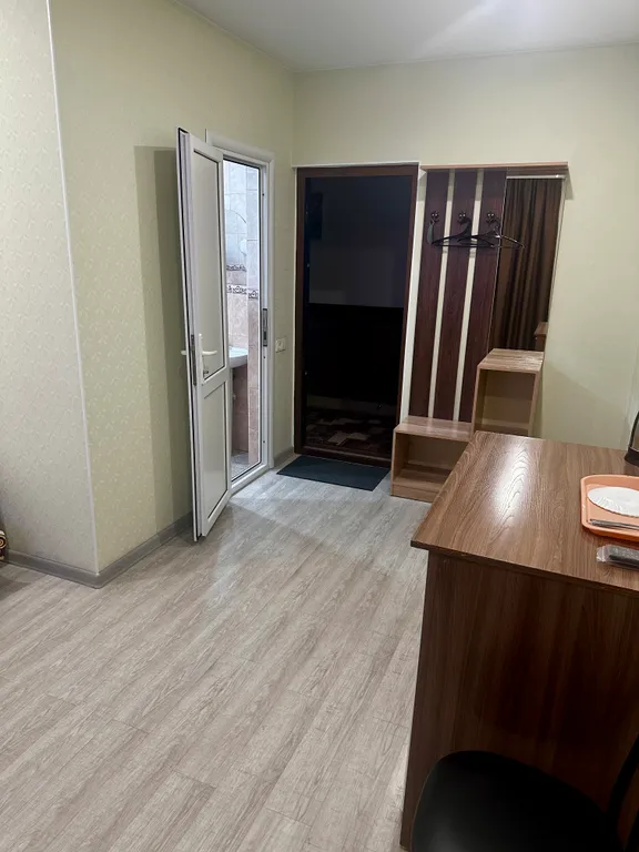 Квартира Комната эконом с диваном — Новосибирск