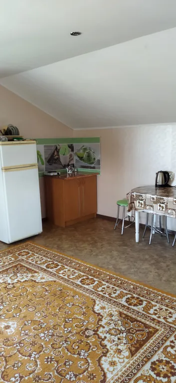 Уютная мансарда 35 м² в частном доме в 15 минутах ходьбы до моря