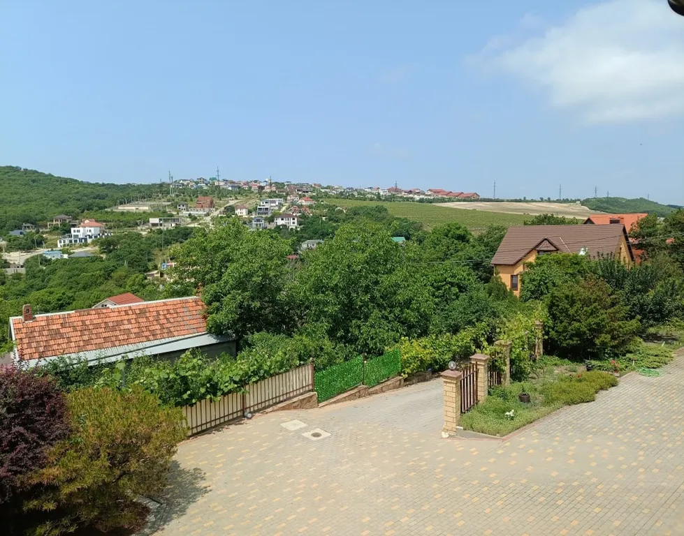 Апартаменты в 2 километрах от моря