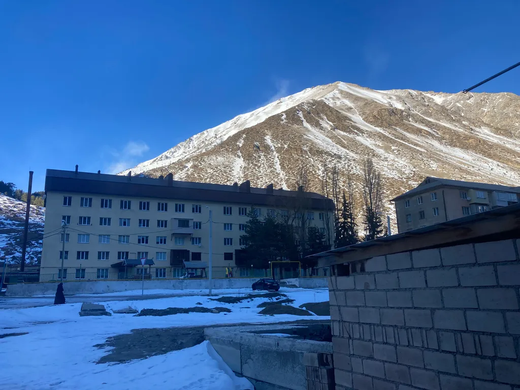 Уютная благоустроенная квартира в горах