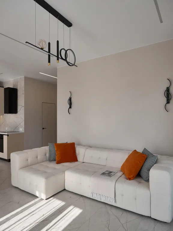 Современная, новая квартира с видом на горы