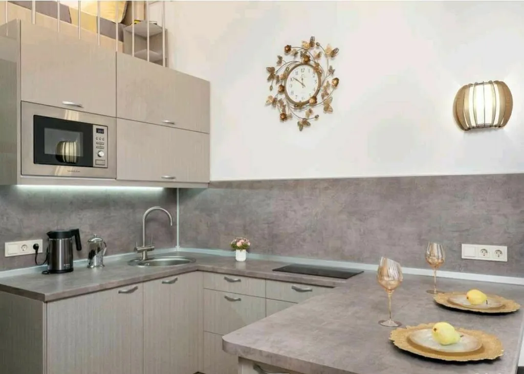 Мансардная студия люкс