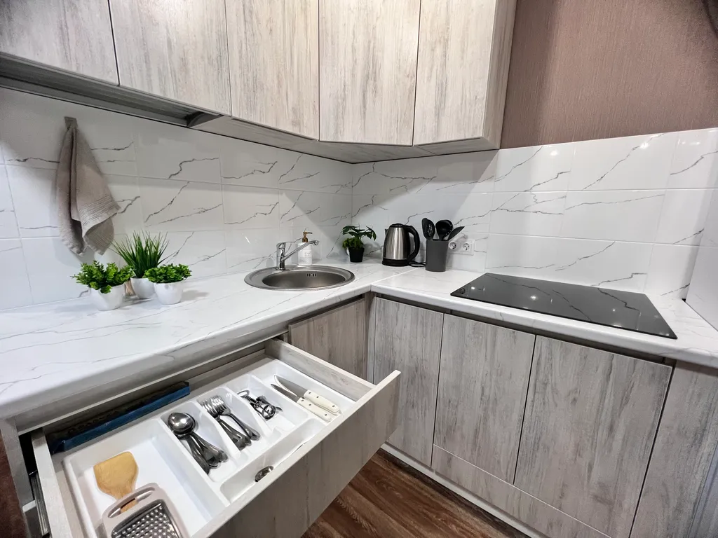 Студия Желтые тюльпаны