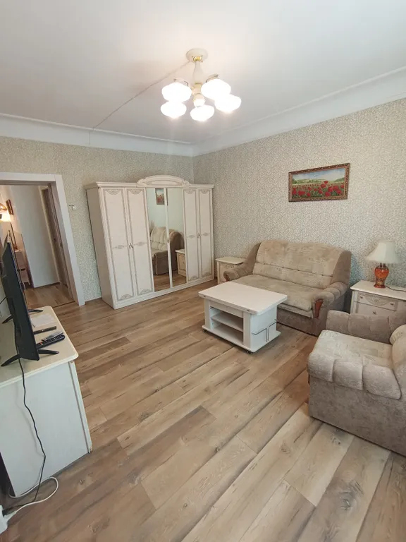 Уютная, бюджетная 2-комнатная квартира в центре города, 2 спальни