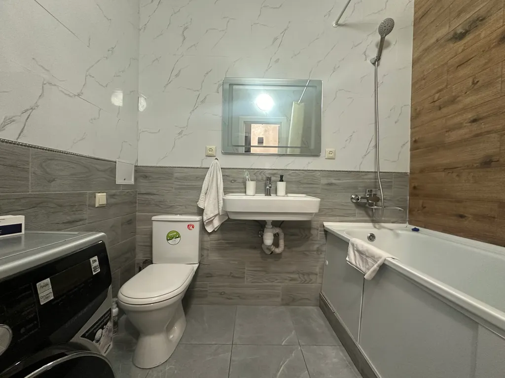 Квартира Уютная студия на Арбате — Алматы