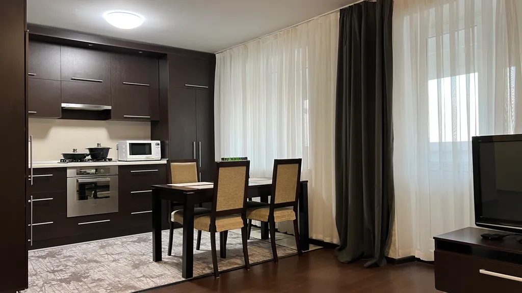 Квартира Проживание до 6 чел, 3 комнаты, в доме есть лифт — аренда посуточно в Минеральные Воды