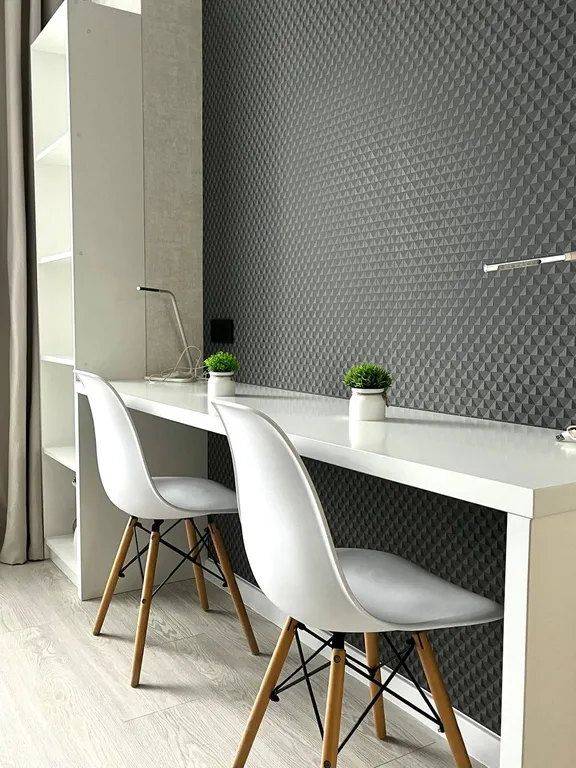 Евро-трехкомнатная квартира возле метро Грушевка