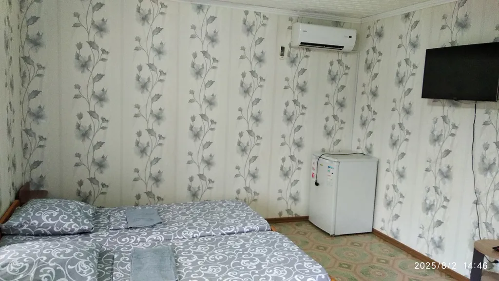 Двухкомнатный семейный трёхместный номер комфорт.