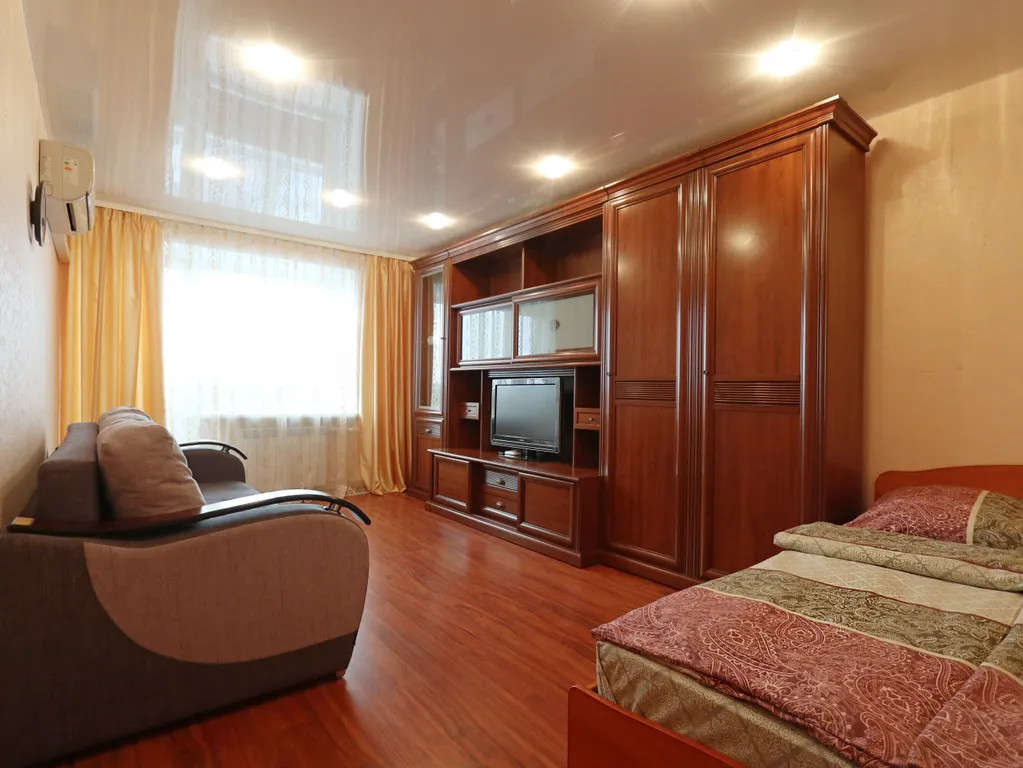 Тихая квартира в центре города с шикарным видом на городские пейзажи!