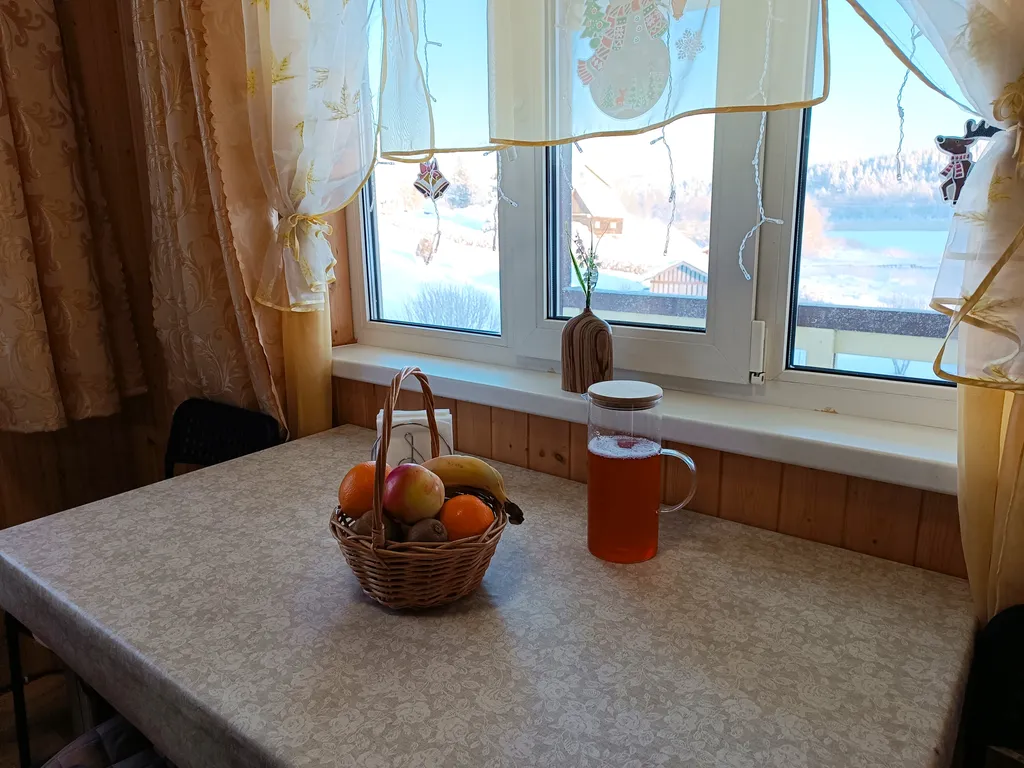 Дом с видом на озеро Паасо