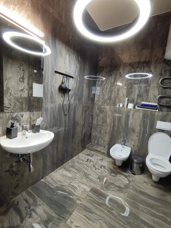 Двухэтажный пентхаус в самом центре