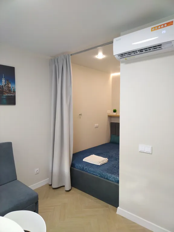 Уютная студия в новом доме с современным ремонтом