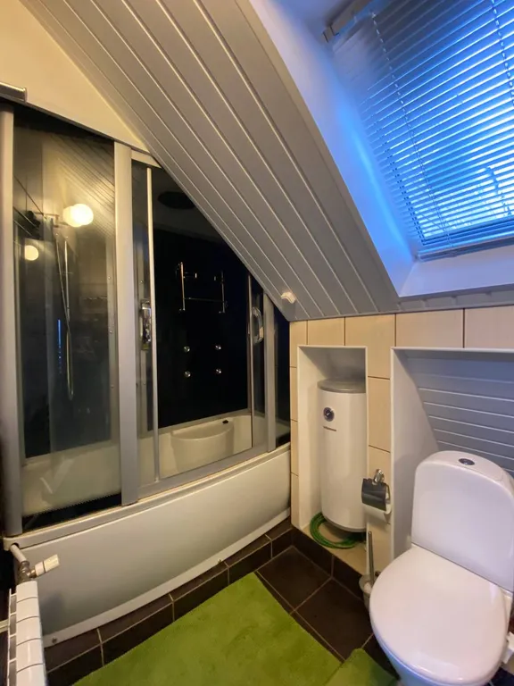 Вилла с гриль-верандой, сауной, купелью и джакузи