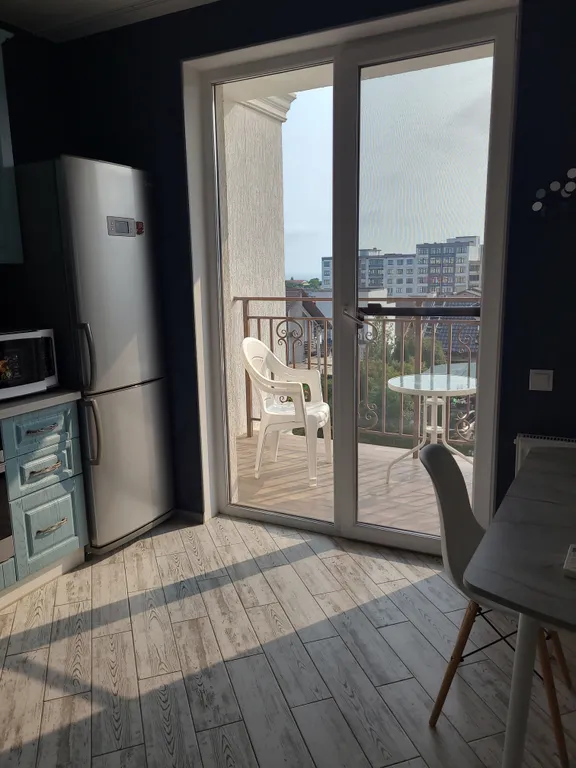 Студия с видом на море и горы