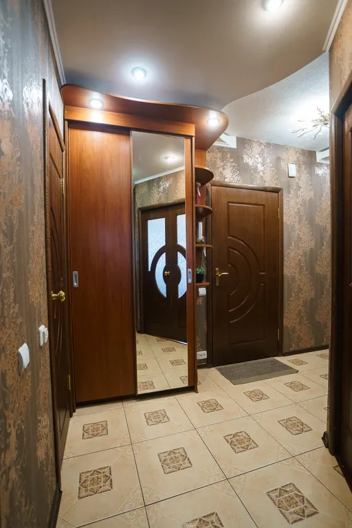 Двухкомнатная квартира в Пролетарском районе