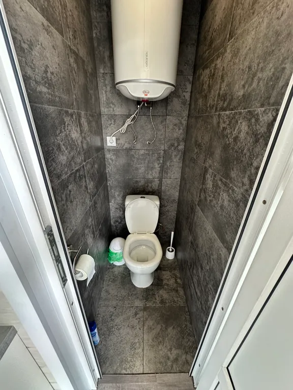 Дом на воде с баней