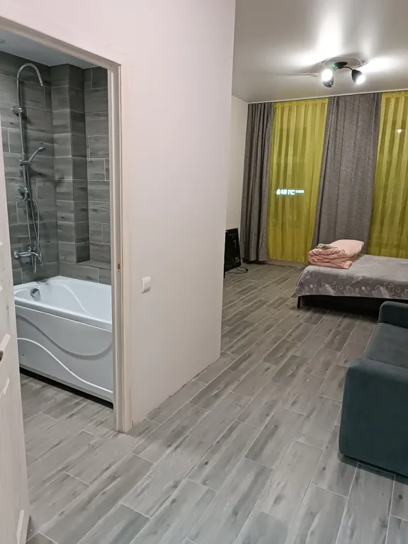 Удобная комната со всеми удобствами в центре города с евроремонтом