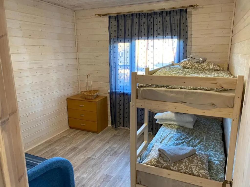 Уютный дом с камином и электрической сауной