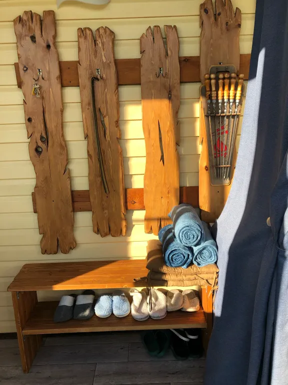 Уютный дом и баня на дровах с рядом озером