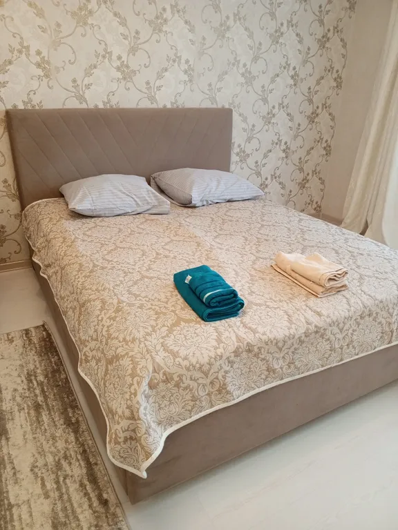 Квартира Просторная квартира 50 кв м рядом с парком — Элиста