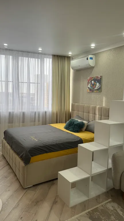 Уютная современная квартира