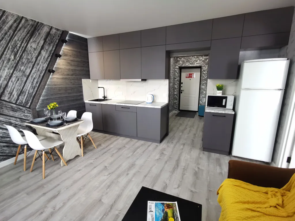 Квартира в районе ТРЦ Сити-Парк и ТЦ Севастополь