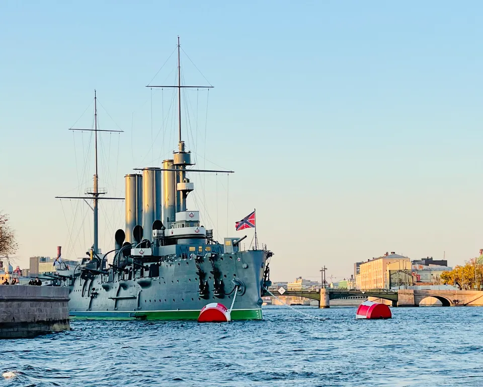 Квартира Квартира Гостемания в старинном доме-флигеле на Петроградской стороне — Санкт-Петербург