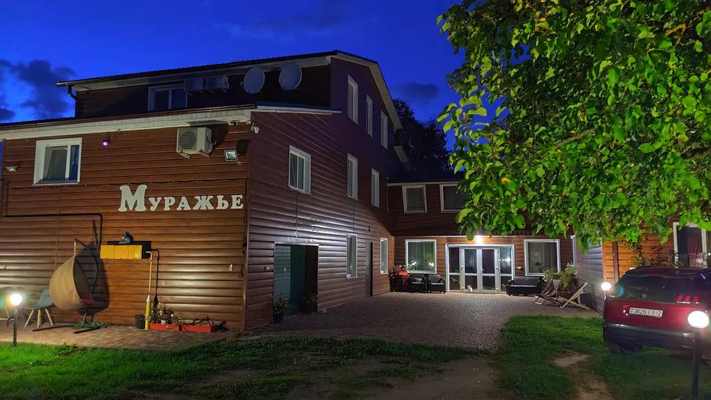 Сиреневые апартаменты полулюкс с 2 спальнями, кондиционером, кухней